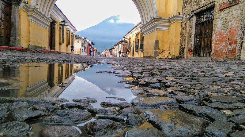 your travel guide to antigua guatemala