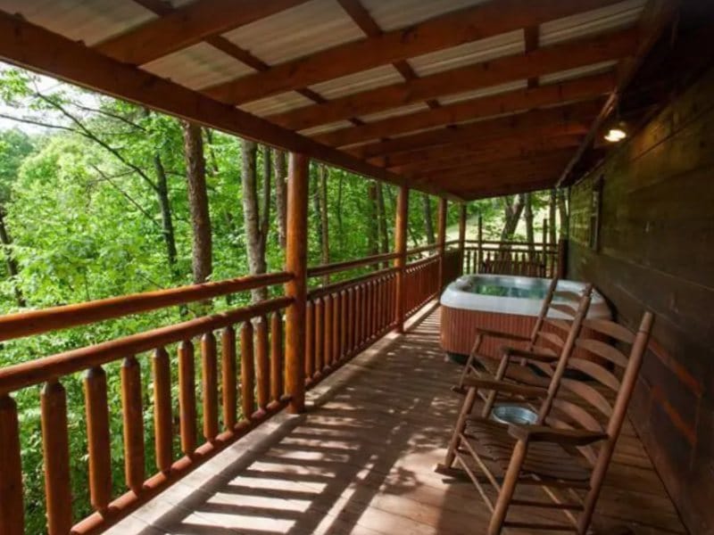 Bear Cub Cabin on VRBO is a great Gatlinburg escape