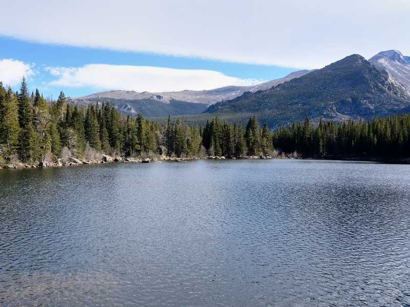 Easy hike to Bear Lake in Rocky Mountain National Park, Colorado