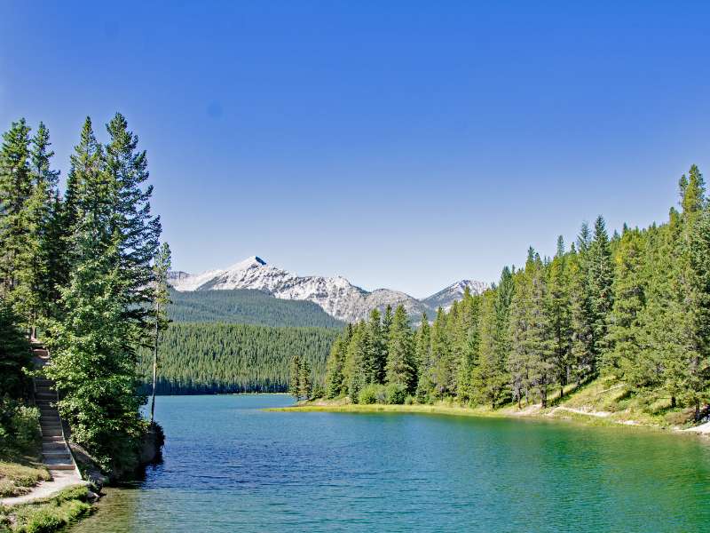 Chinook Lake in Crowsnest Pass