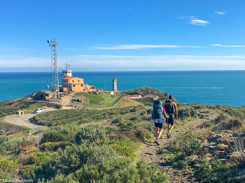 hikers doing a coastal hike in Costa Brava