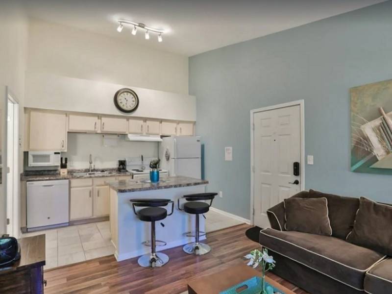 The Classy Apartment is a great pick for couples that want to enjoy the best of Clearwater Beach