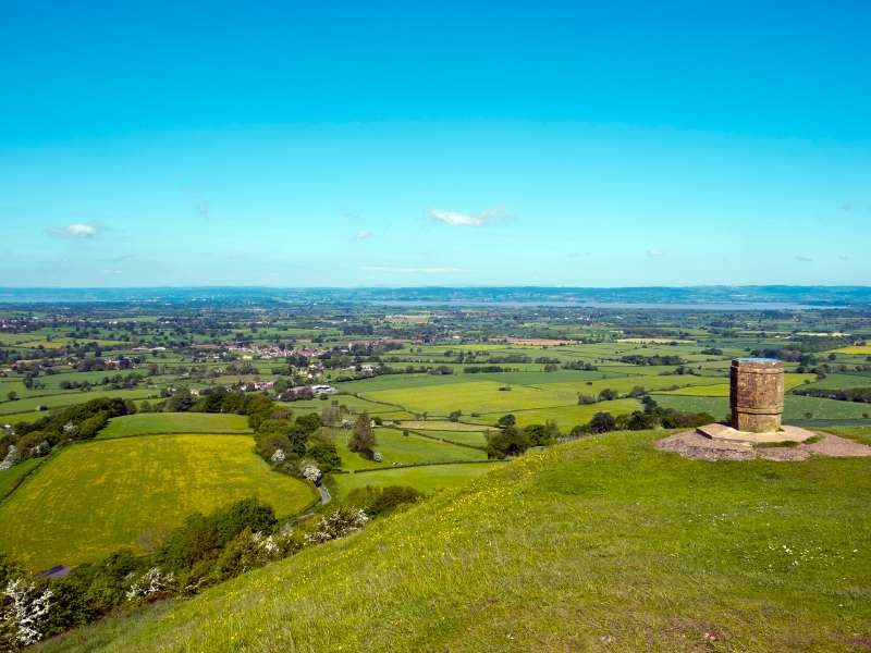 coaley peak toposcope on the cotswold way