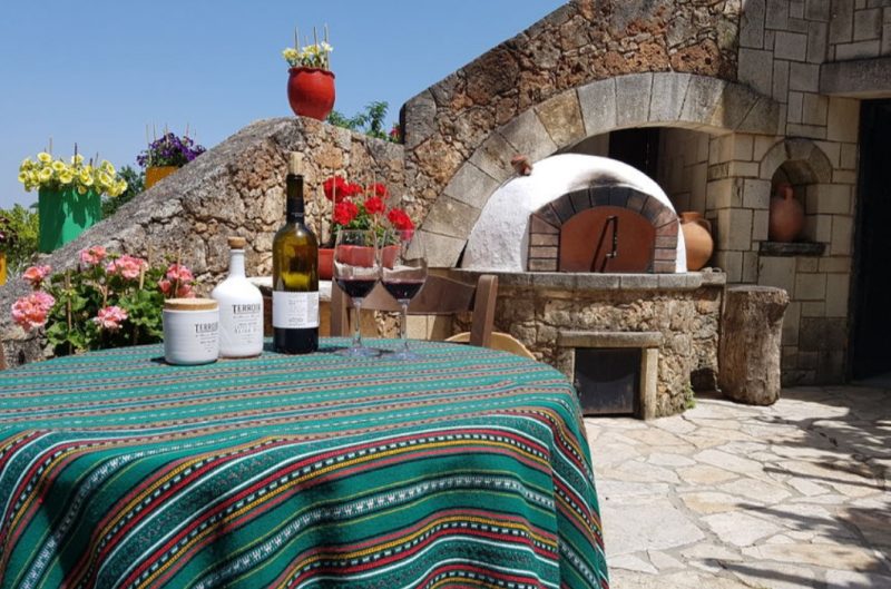 Enjoy a wine tour in Chania, Greece 