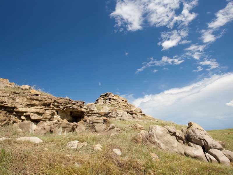 dangerous rocks for the buffalo at the buffalo jump