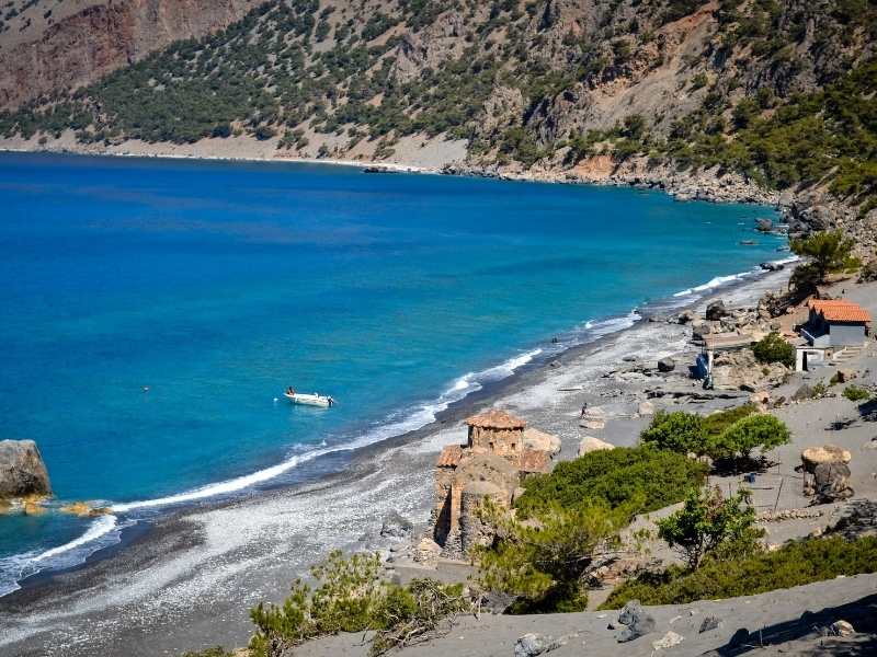 Hike from Agia Roumeli to Marmara on our self-guided hiking tour in Crete