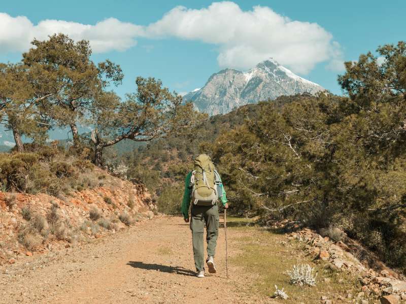 woman hiking the east lycian way