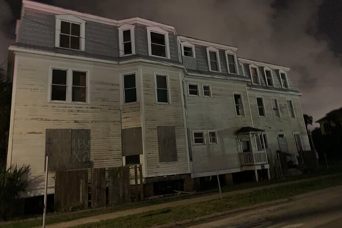 Explore Galveston on this ghost tour