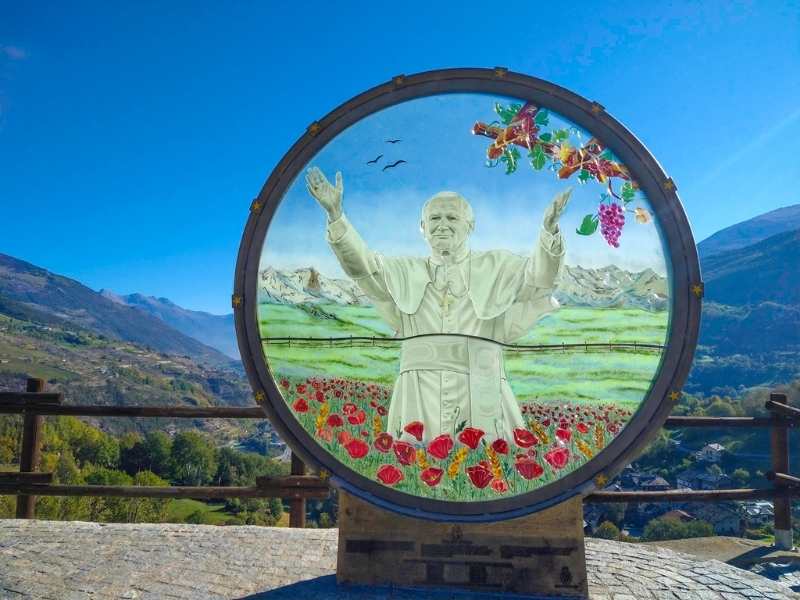 stain glass sculpture of Pope John Paul II in Introd, Aosta Valley