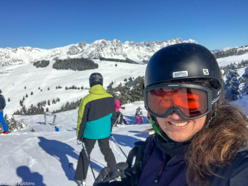 Adventure traveller, Laurel skiing at SkiWelt.