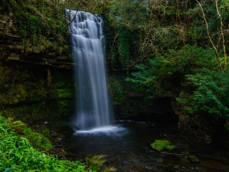 Lough Glencar creates a truly magical atmosphere