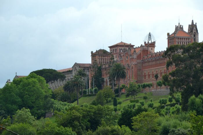 Pontifical University in Comillas. Photo by Duncan Rhodes.