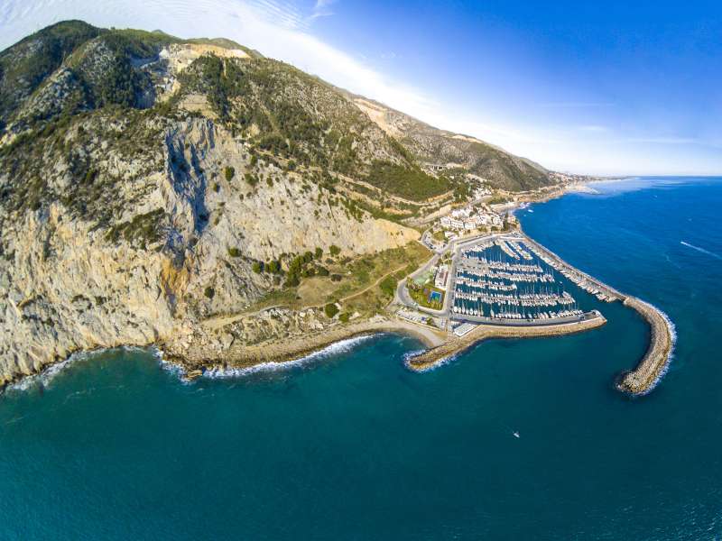 Playa del Garraf is one of the best hikes near Barcelona