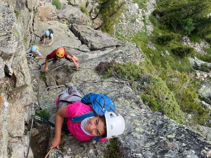 rock climbing in chamonix