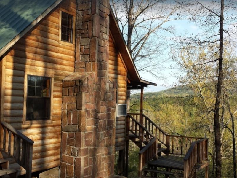 romantic airbnbs, romantic cabin getaways