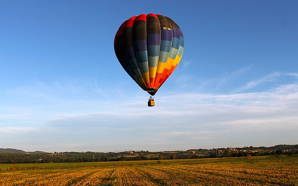 Hot air balloon rides