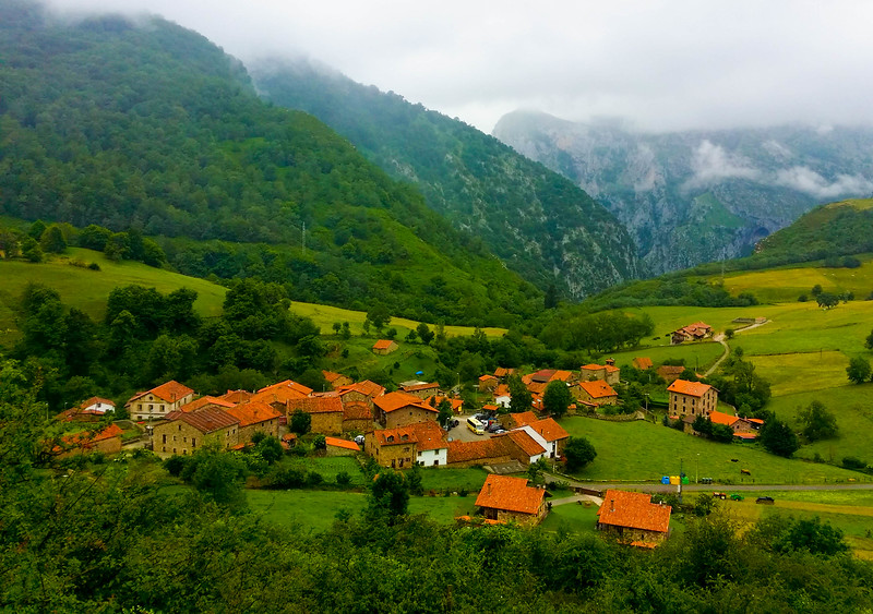 The village of Cicera was our end point for walking a short section of the Camino Lebaniego. 