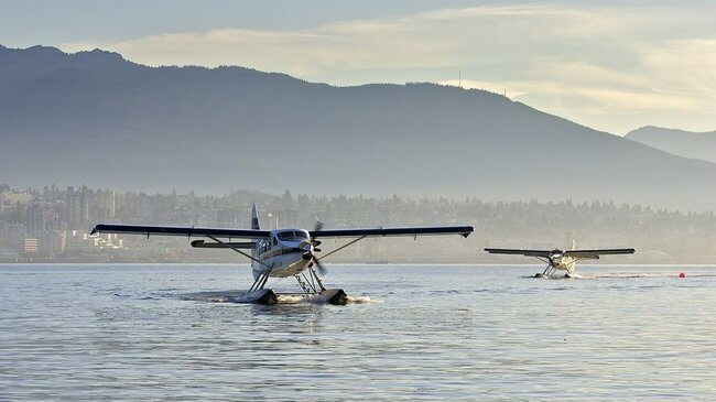 whistlers_glacier_tour_by_seaplane