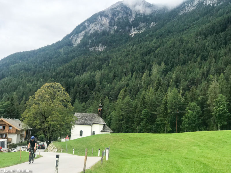 Culture lovers will appreciate Bärnstatt Chapel.