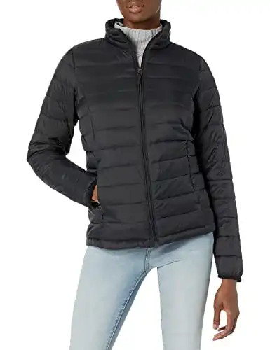 Amazon Essentials Women’s Lightweight Long-Sleeve Water-Resistant Puffer Jacket