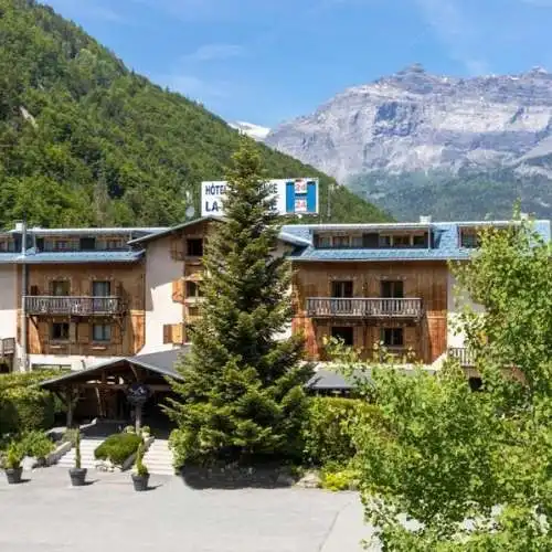 Fontaine du Mont Blanc Hotel & Spa 3-Star Hotel