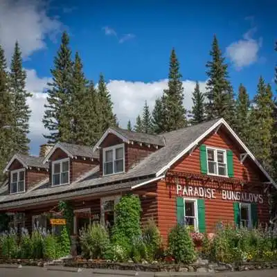 Paradise Lodge and Bungalows